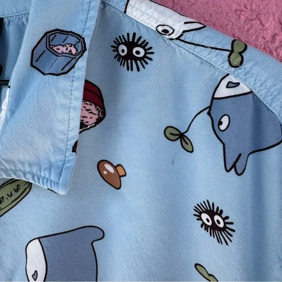 Her Universe Light Blue Graphic women’s Shirt - Picture 5 of 5